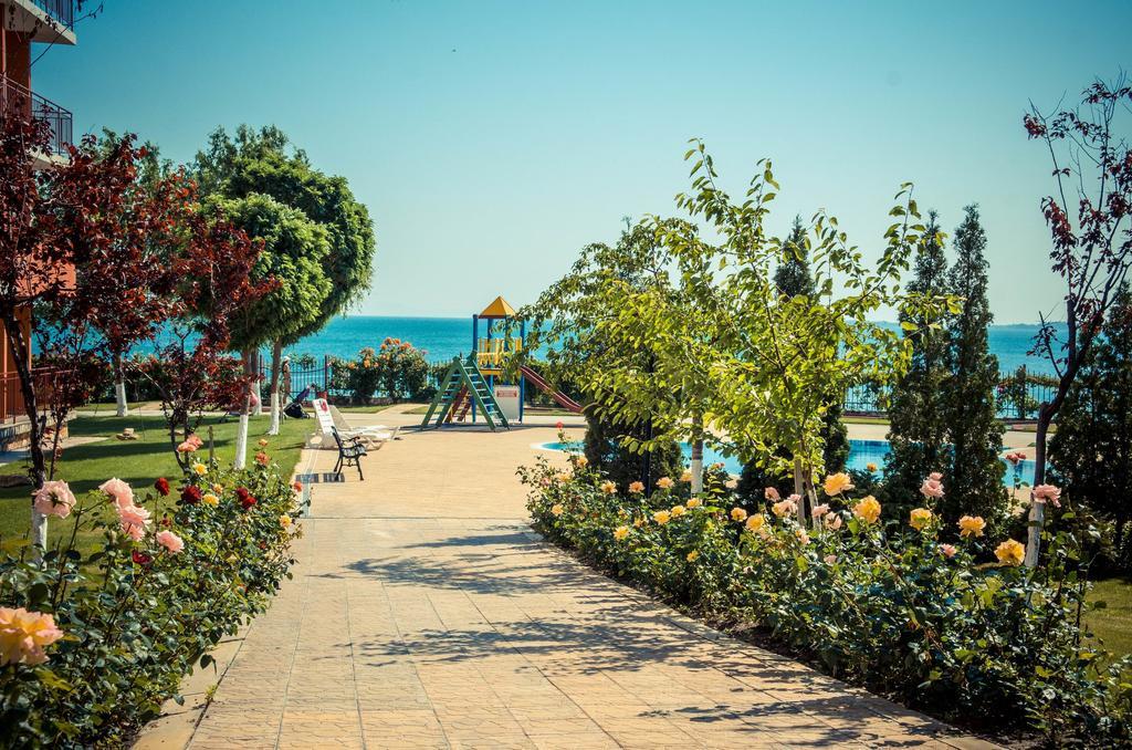 Gt Marina & Panorama Fort Beach Apartments Sveti Vlas Εξωτερικό φωτογραφία