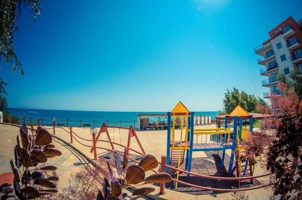 Gt Marina & Panorama Fort Beach Apartments Sveti Vlas Εξωτερικό φωτογραφία